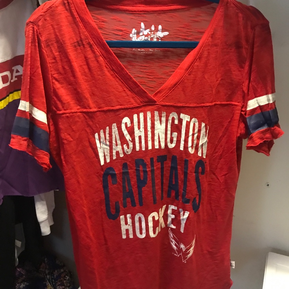 Caps shirt